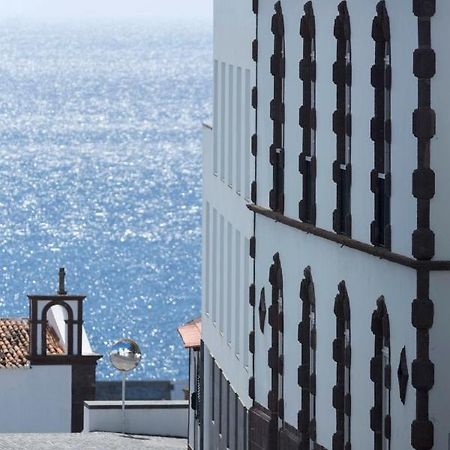 Azores Youth Hostels - Santa Maria Vila do Porto Esterno foto