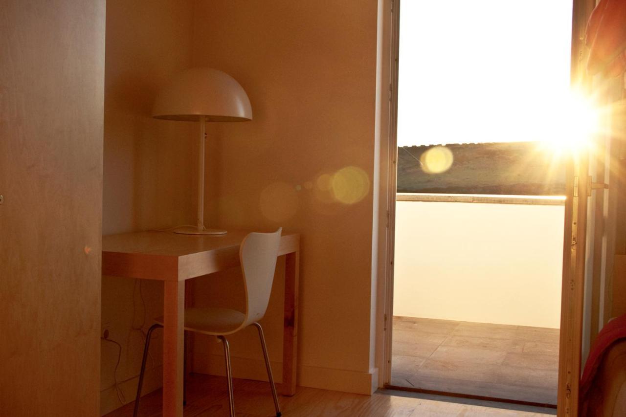Azores Youth Hostels - Santa Maria Vila do Porto Esterno foto