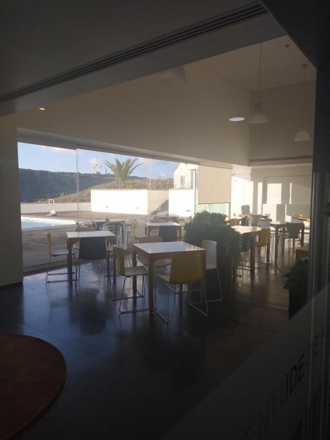 Azores Youth Hostels - Santa Maria Vila do Porto Esterno foto